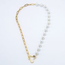 Butterfly Carabiner Half  Pearl Half Gold Chian Necklace