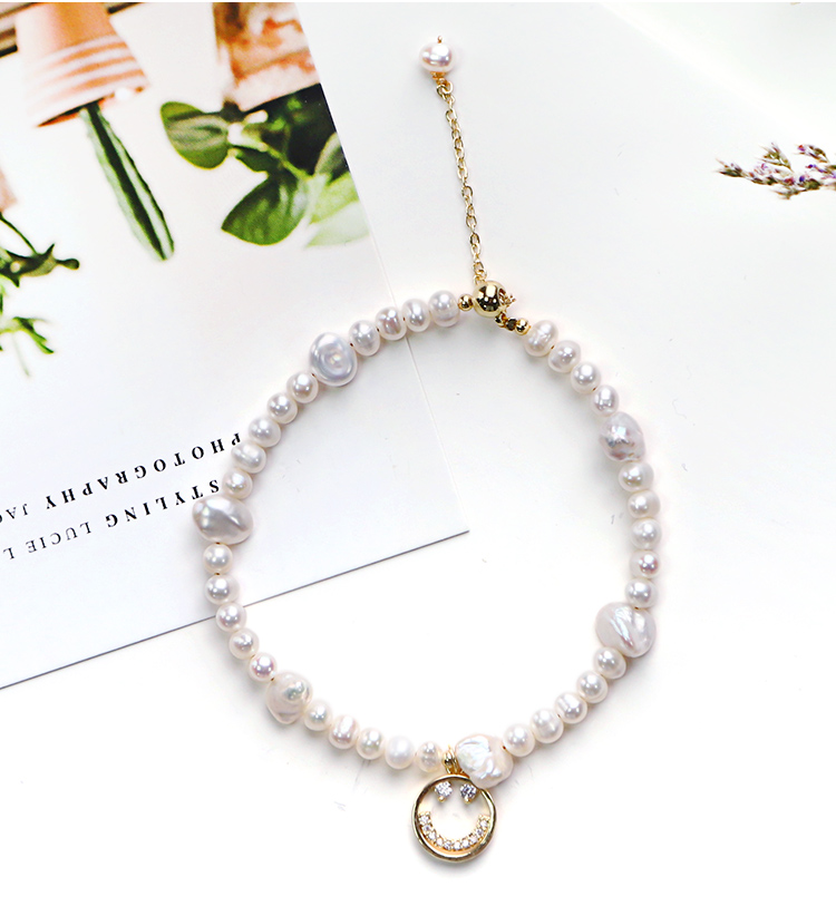 100% Nature Freshwater Pearl Bracelet Smile Charm Baroque Pearl Bracelet with 14K Gold Plating