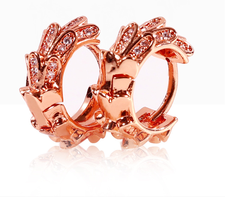 New Design European Fashion Geometric Earrings Hot Sale Personality Gold Plated Alloy Hoop Earrings
