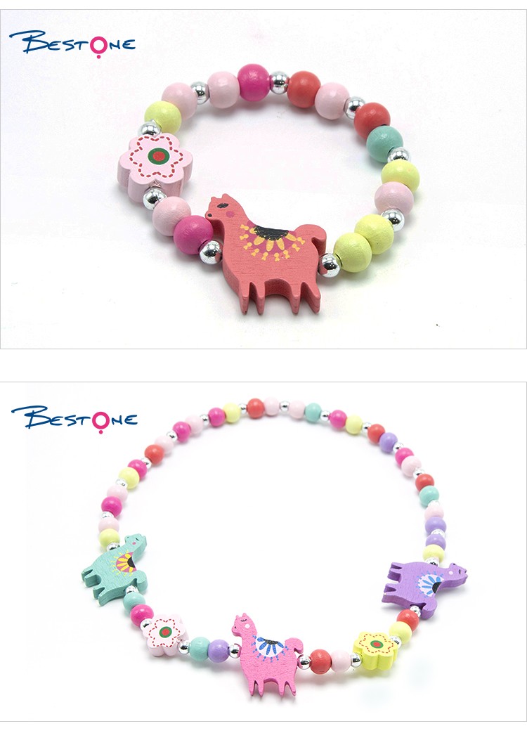 Girls Alpaca Wood Bracelet Necklace Set