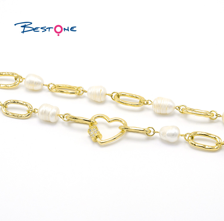 Heart Carabiner Pearl Gold Chian Necklace