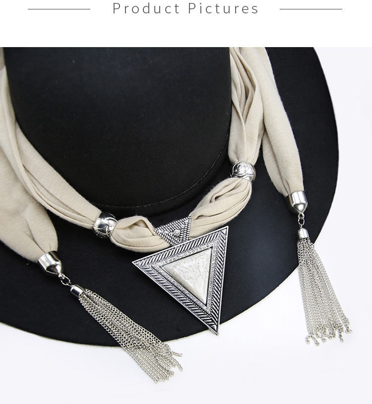 Clasical Scarf Necklace