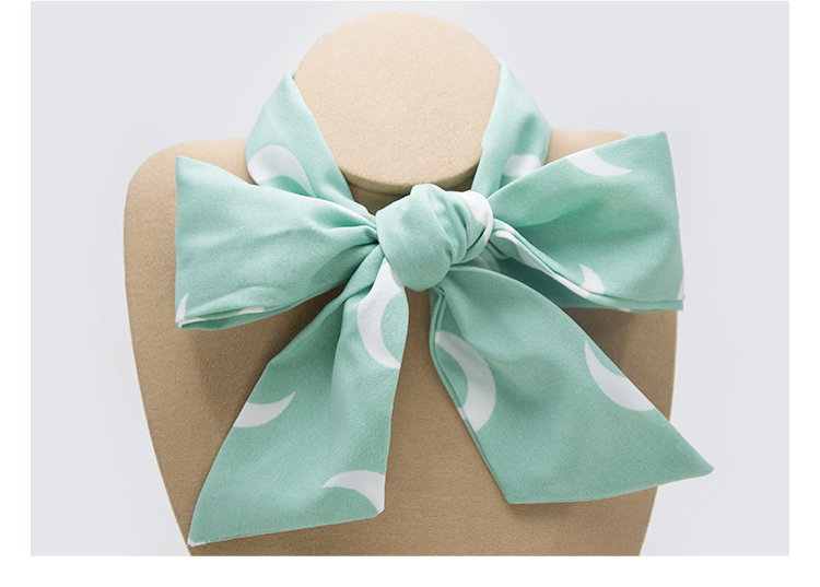 Sweet Necktie Mint Scarf Necklace