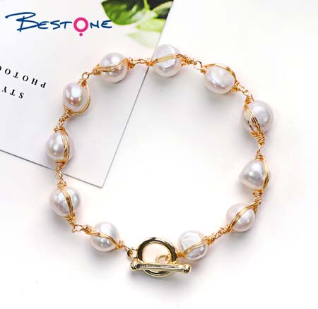 Elegant Natural Freshwater Pearl Bracelet 