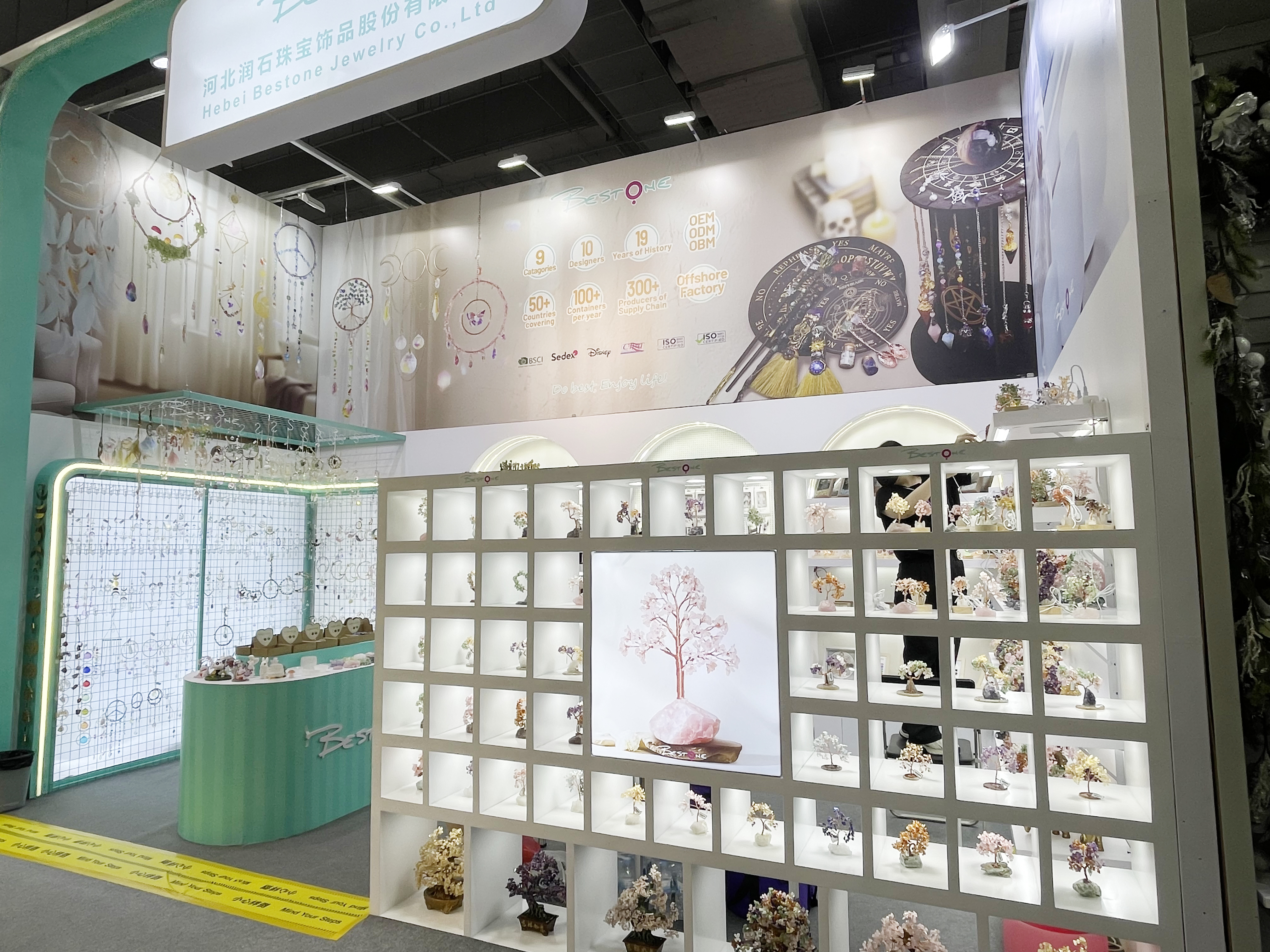 Empowering Culture, Going Global | Bestone Jewelry Presents 3,000 SKUs