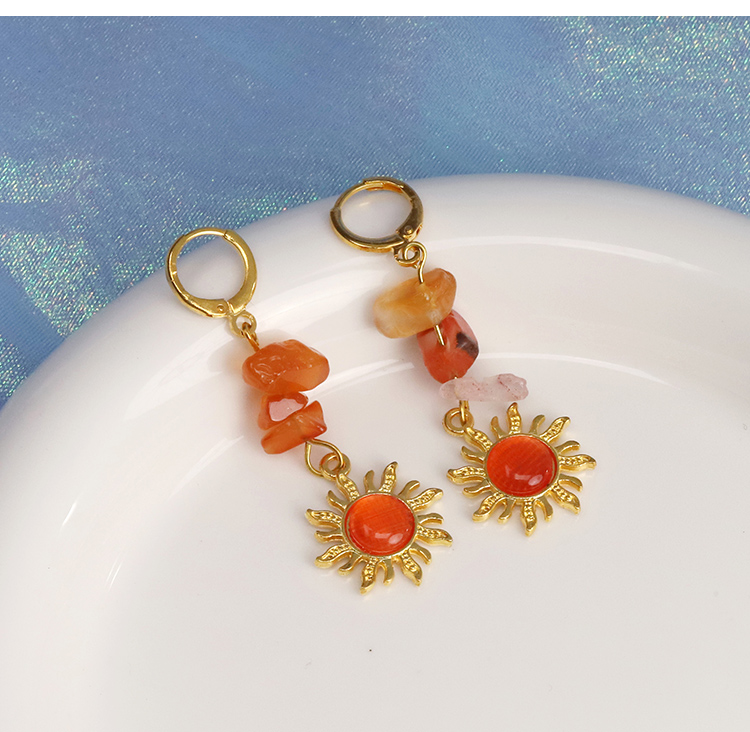 Sunstone Glow Cat Eye Drop Earrings – 5.5cm