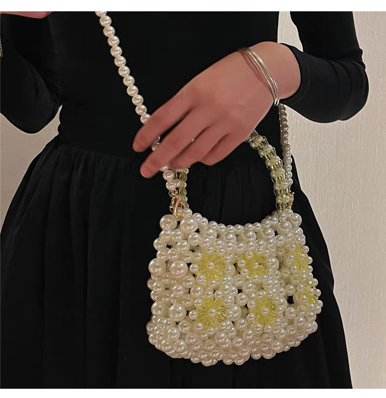 Sweet Bow Handwoven Acrylic Beaded Handbag with Pearls – 15×7.5×11/17cm – Multiple Colors Available