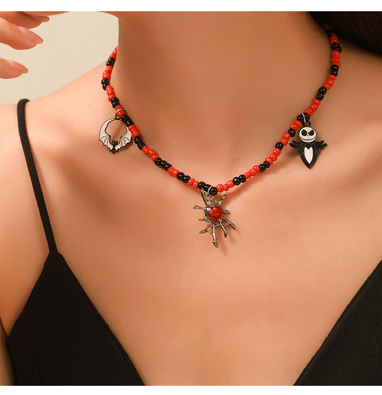 Halloween Beaded Pendant Necklaces – Spider, Pumpkin
