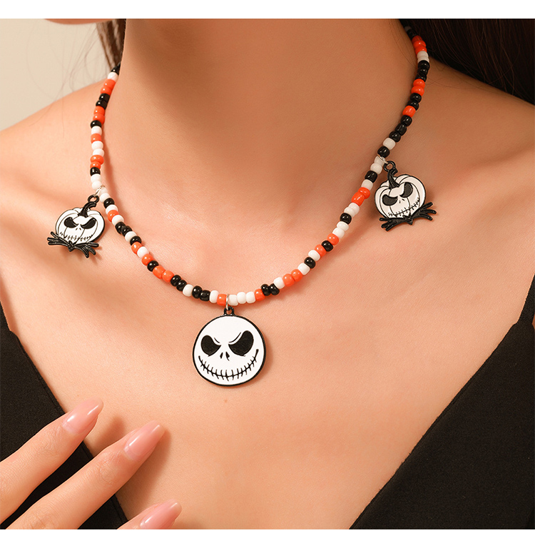 Halloween Beaded Pendant Necklaces – Spider, Pumpkin