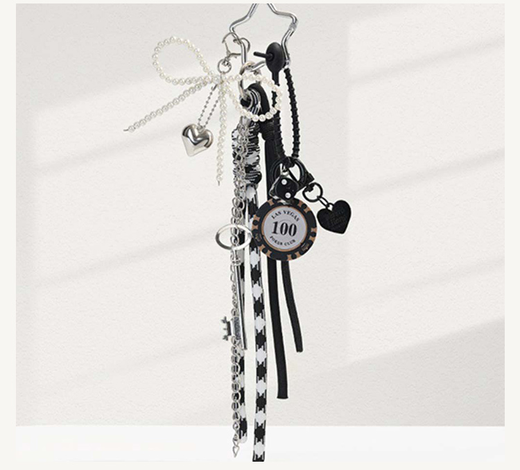 MIU Style Chip Keychain with Pearl Bow and Alloy Pendants – 8cm Bag Charm with Dice and Heart Pendant