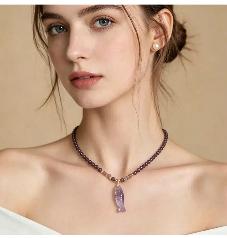 Natural Stone Beaded Necklace with Rhinestone Fish-Shaped Clasp