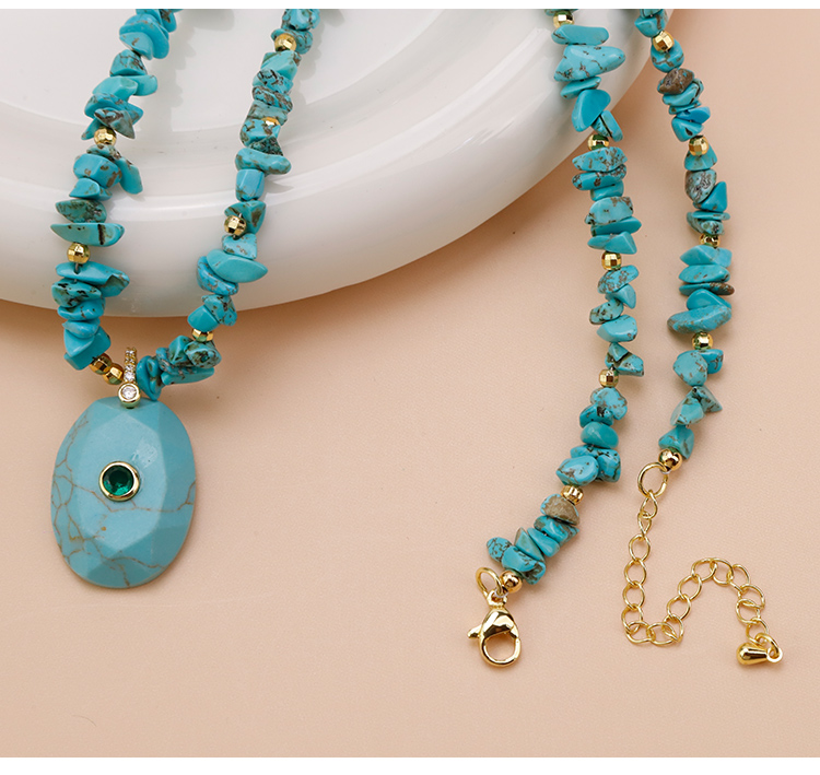 Natural Stone Statement Necklace with Faceted Oval Rhinestone Clasp