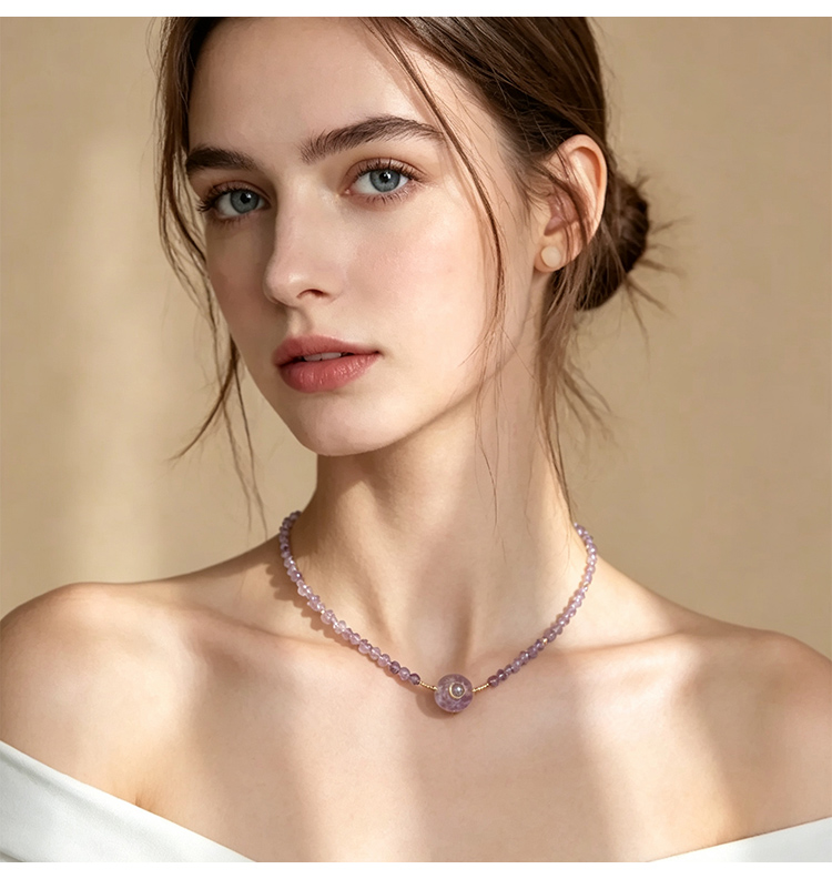 Faceted Natural Stone Hexagon Necklace with Rhinestone Detail Faceted Natural Stone Hexagon Necklace with Rhinestone Detail
