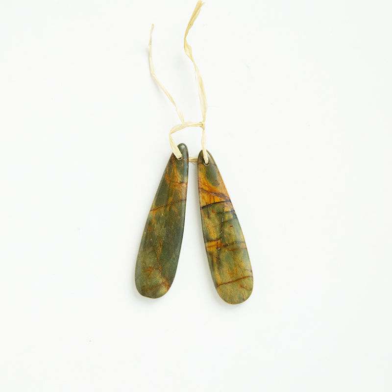 Competitive Red Howlite Gem Pendant for DIY Jewelry Gemstone Necklace Making