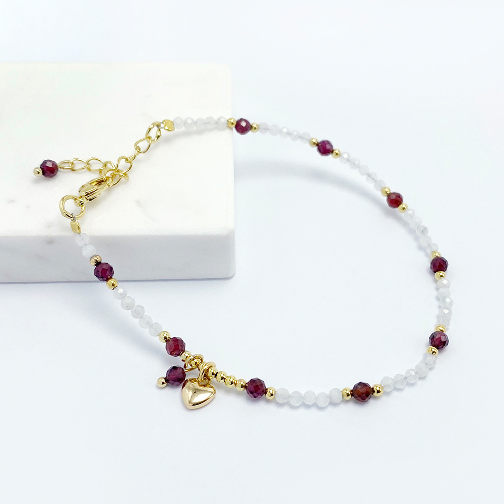 Bestone  2.5mm Moonstone 3mm Garnet Bracelet