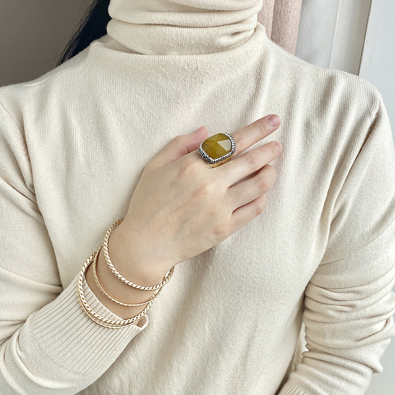 Yellow Agate Ring