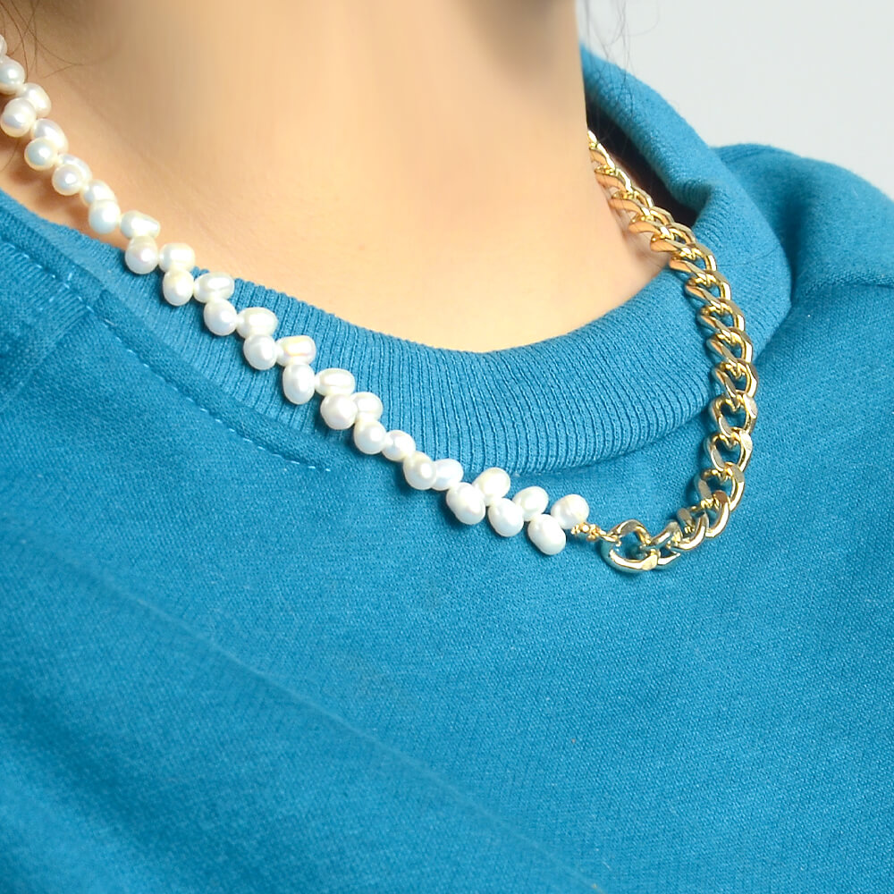 Half  Pearl Half Gold Chain Necklace