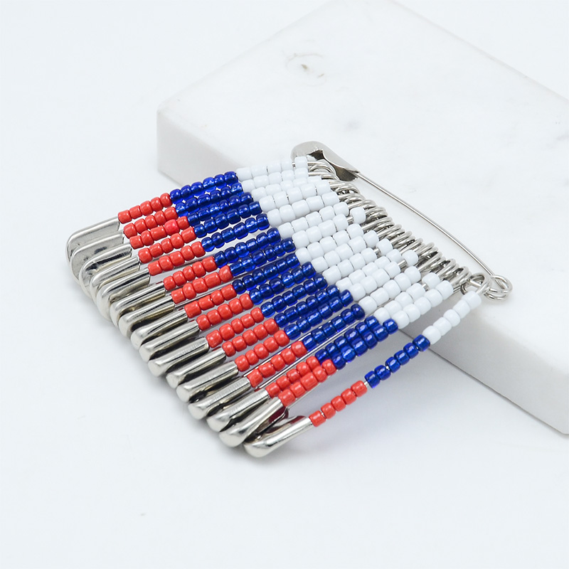 45x53mm Russian Flag Seed Beads Brooch Pin