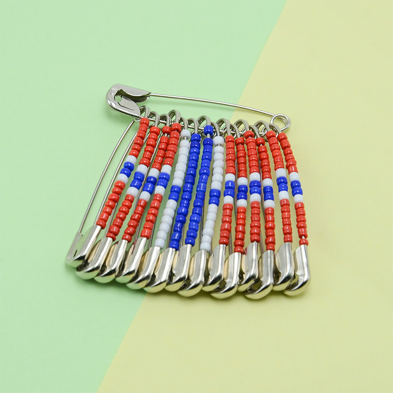 45x53mm Icelandic Flag Seed Beads Brooch Pin
