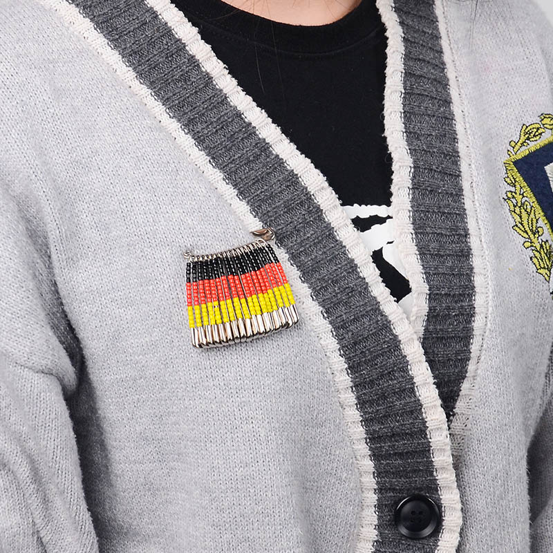 45x53mm Germany Flag Seed Beads Brooch Pin