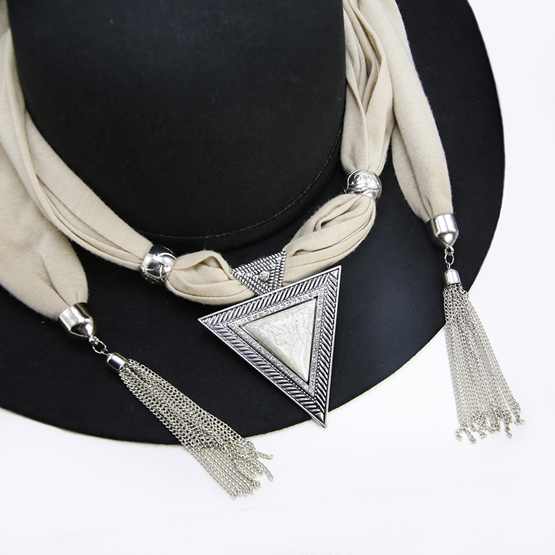 Classical Scarf Necklace