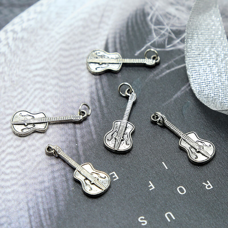 Guitar Antique Silver Charm