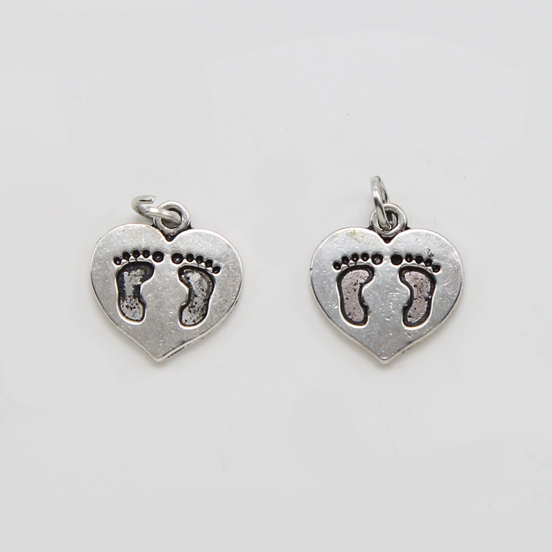 Heart w/Feet Antique Silver Charm