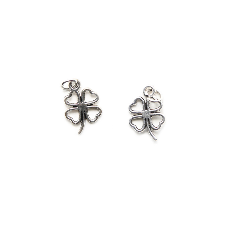 Clover Antique Silver Charm