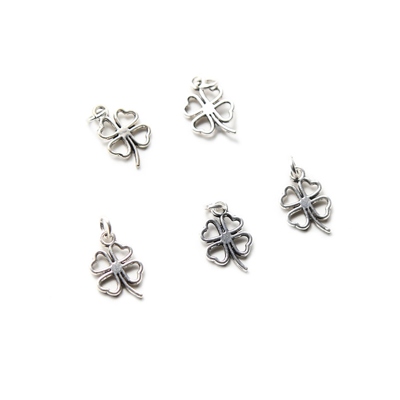 Clover Antique Silver Charm