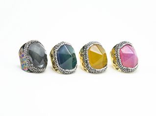 Is Agate a Good Stone for a Ring?