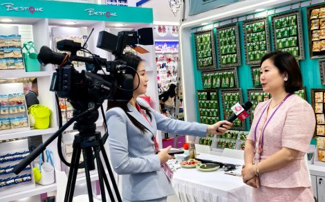 Bestone Jewelry Shines at the 137th Canton Fair and Captures Widespread Media Attention