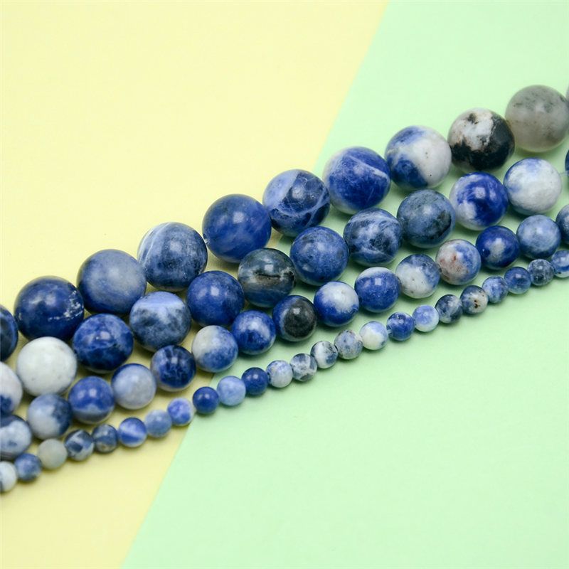 Strung Beads vs. Loose Beads: Which Is Better for Your Business?