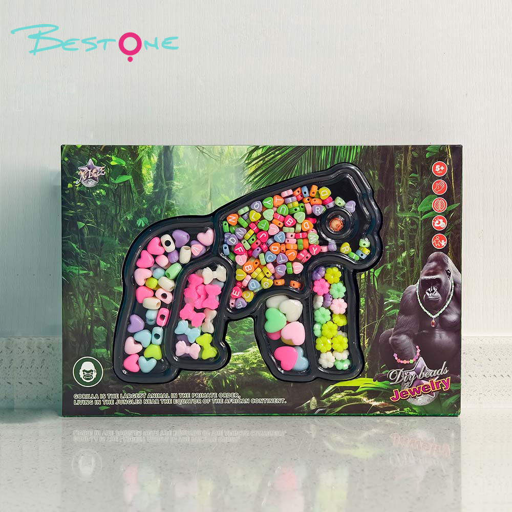 DIY Kids Bracelet Bead Kit – Acrylic – Animal Themes – 17×25cm Box