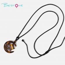 Healing Crystal & Energy Gemstone Moon & Star Necklace – Rose Quartz, Red Agate & Tiger Eye