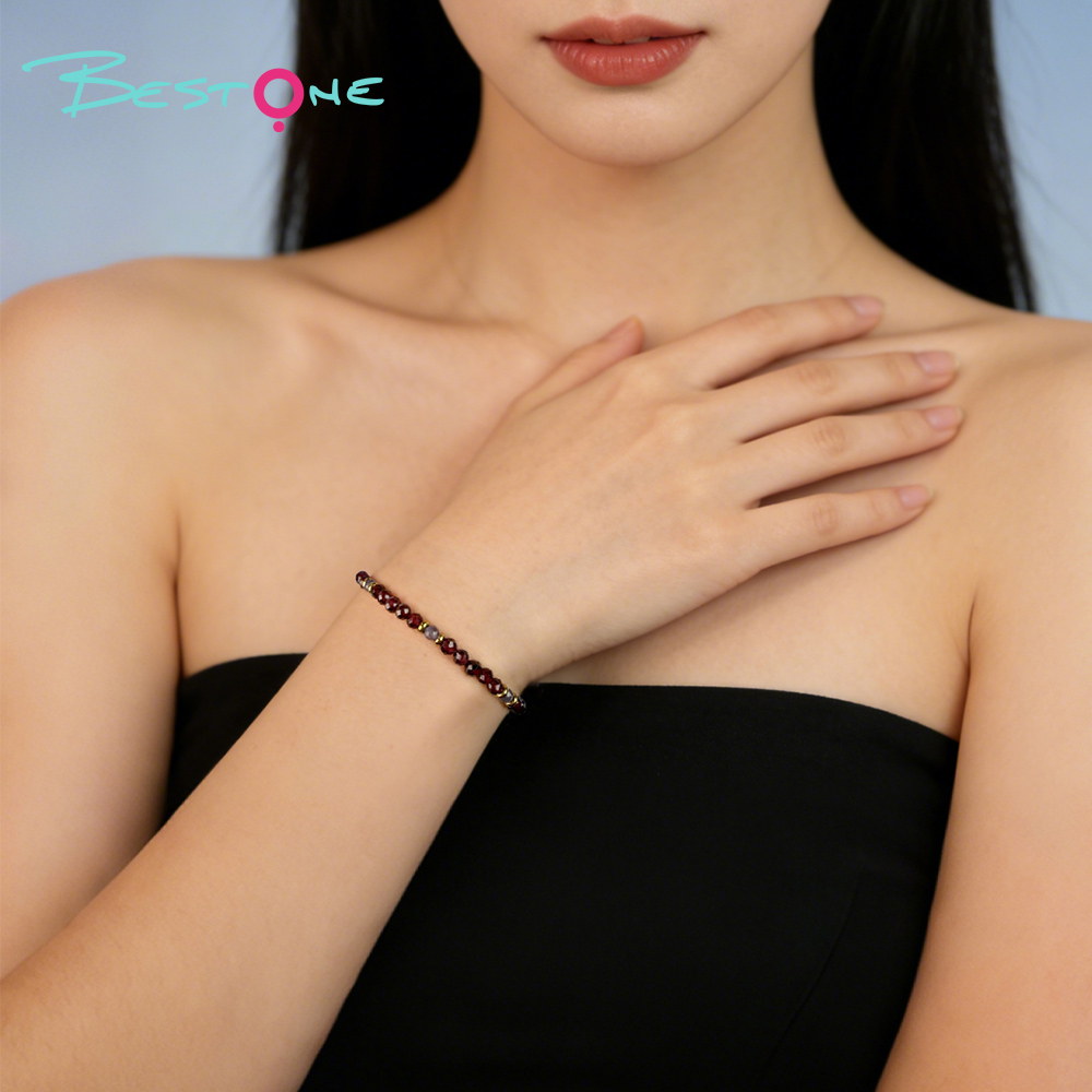 Faceted Glass & Natural Stone Bracelet Wholesale | Gold Plated Minimalist Jewelry Manufacturer